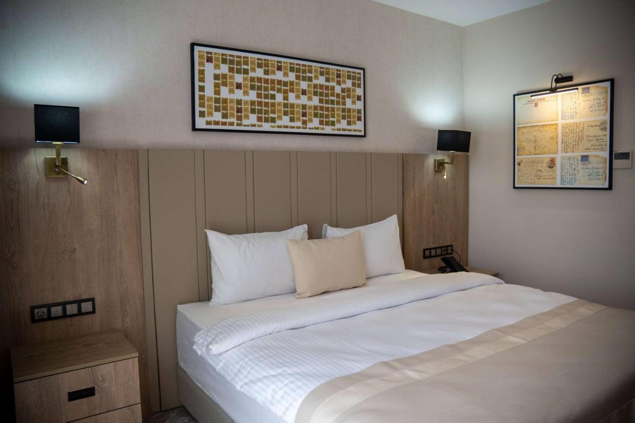 Ramada Plaza By Wyndham Batman Hotel Buitenkant foto