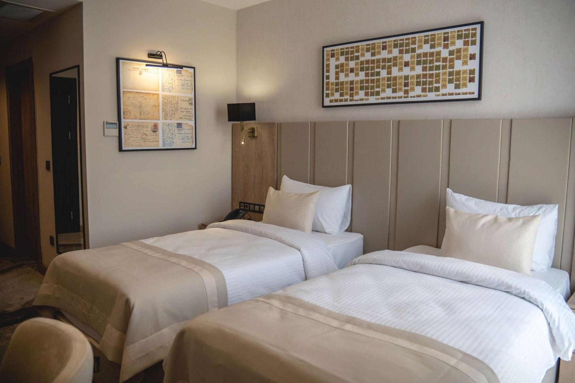 Ramada Plaza By Wyndham Batman Hotel Buitenkant foto